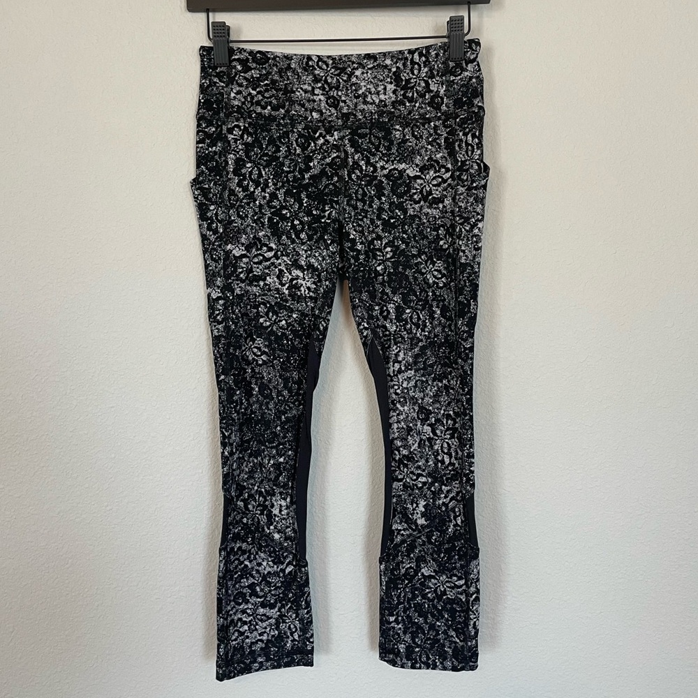 Lululemon Pace Rival Crop Leggings in Achromatized Ice Grey Black - Size 4 - Picture 6 of 9